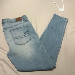 American Eagle high rise skinny Jean